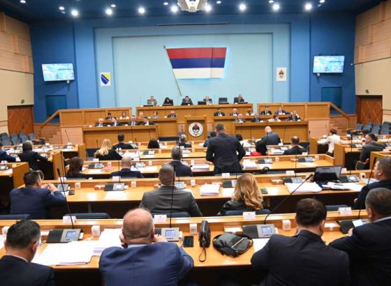 NSRS usvojenim zaključcima traži obustavu odlučivanja iz domena evropskih integracija
