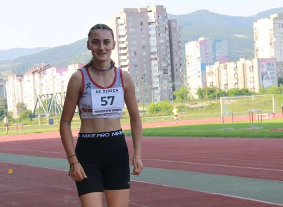 Sarajka Emina Omanović pobijedila u Beogradu skokom dužine 6.14 metara te postavila apsolutni rekord BiH