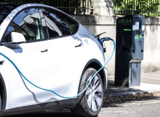 Globalna prodaja električnih automobila prošle godine porasla za četvrtinu
