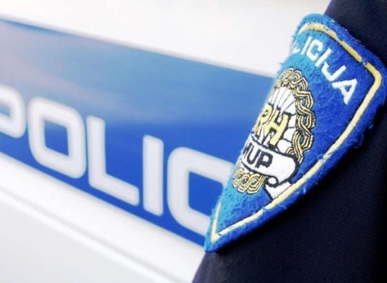 Zagreb: Žena ušla u Savu s djetetom, službe traže dijete