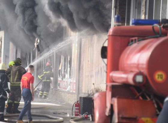 Srbija: Ozlijeđeni u požaru u Domu za stare sa znakovima teškog trovanja
