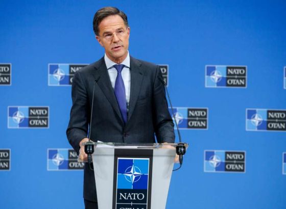 Rutte predložio da Evropa finansira nastavak američke vojne pomoći Ukrajini