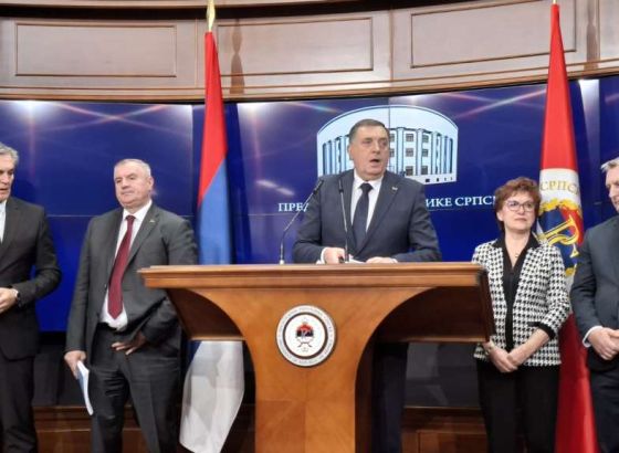 Dodik bankama dao rok da vrate novac iz inostranstva, najavio veći minimalac i veće plate za 10 odsto