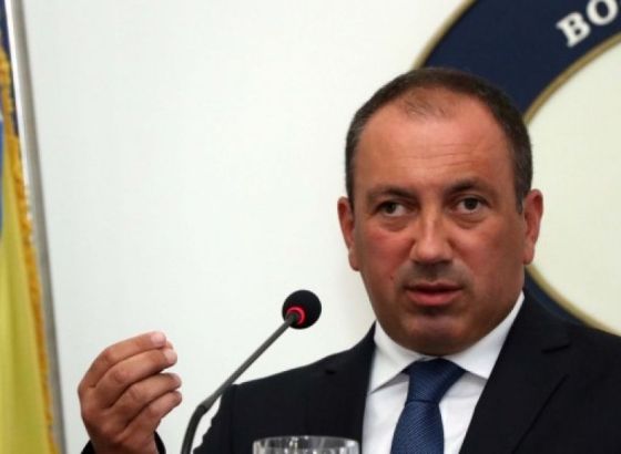 Crnadak: Nije opozicija izdajnička, nego su Ali Baba i 40 razbojnika došli do kraja puta!