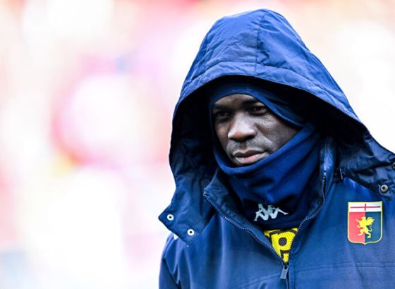 Baloteli na izlaznim vratima Đenove