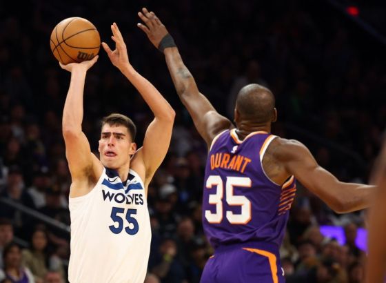 Garza nastupio, Nurkić opet grijao klupu: Minnesota pobijedila Phoenix