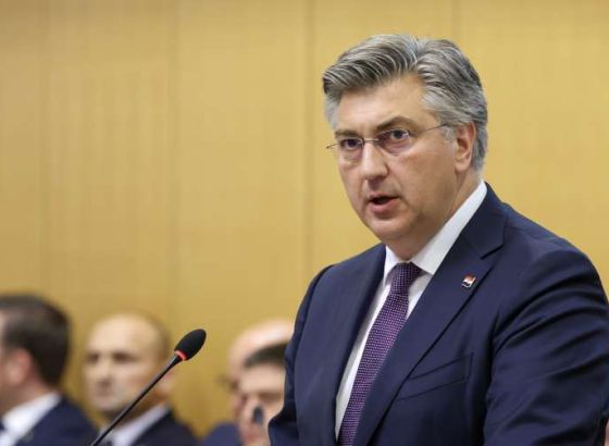 Plenković: DOJAVE O BOMBAMA LAŽNE, provjereno oko 50 škola