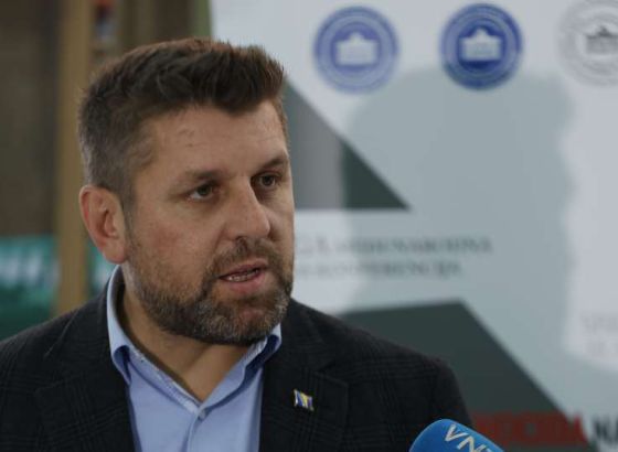 Duraković: Zajedničko obilježavanje dana državnosti Srbije i RS udar na suverenitet BiH