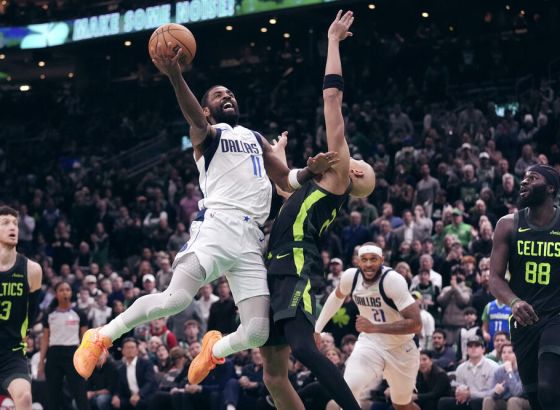 Irving mijenja Dejvisa na ol-star utakmici, Jang izabran umjesto Adetokunba