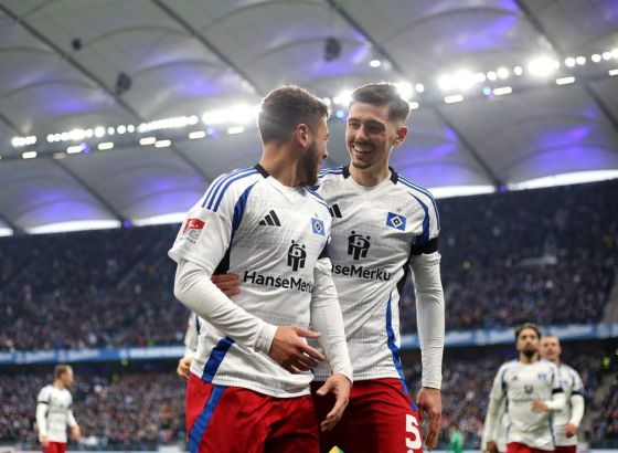 HSV želi zadržati Dennisa Hadžikadunića
