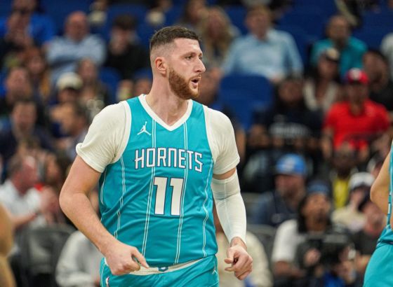 Jusuf Nurkić debitovao za Charlotte