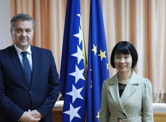 Zvizdić i Fan o unapređenju parlamentarne i privredne saradnje BiH i NR Kine