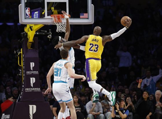 Nurkić i Hornetsi iznenadili Lakerse u Los Angelesu
