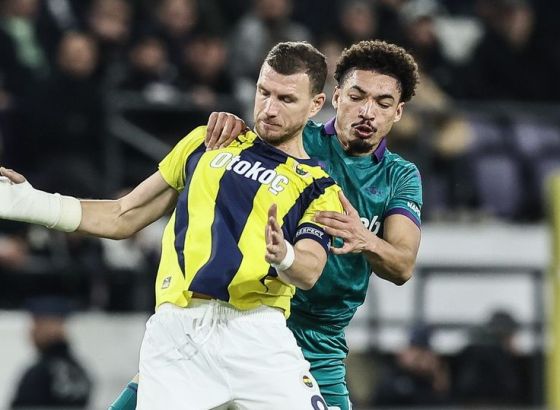Evropska liga: Džeko asistirao, Fenerbahce remijem prošao dalje