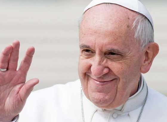 Hiljade vjernika moli se za zdravlje pape Franje