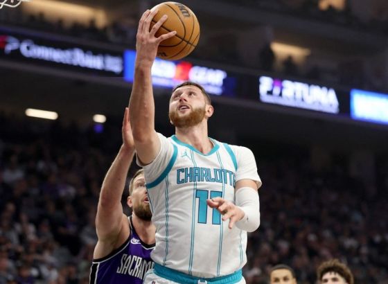 Nurkić nadomak double-double učinka, Jokić srušio lični rekord
