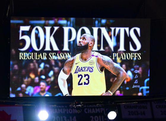 Čikago  bez  šansi protiv najbolje ekipe lige, Lebron ponovo pomjerio granice