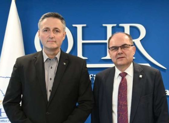 Schmidt i Bećirović razgovarali o tekućim dešavanjima u zemlji i mogućim rješenjima