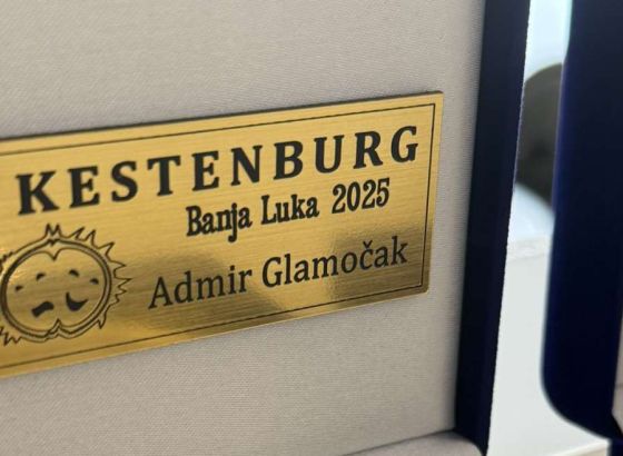 Nagrada za izuzetan pedagoški rad profesoru Admiru Glamočaku na 'Kestenburgu'