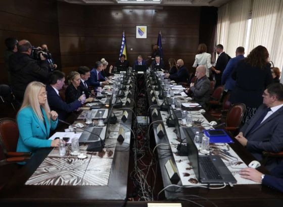 FBiH - Za 4.301 radnika u niskoakumulativnim djelatnostima 744.200 KM finansijske pomoći za januar