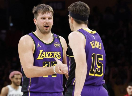 Dončić nadomak triple-double učinka u pobjedi Lakersa uprkos slaboj šuterskoj večeri