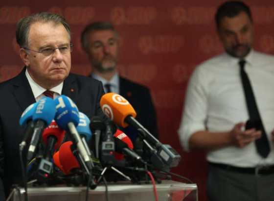 Stevandić pozvao na pregovore, 'Trojka' poručila: O poštovanju Ustava i zakona se ne pregovara
