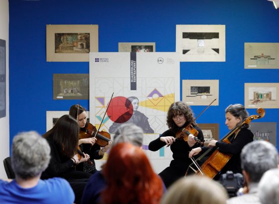 Interdisciplinarna umjetnost na djelu: Muzičko-literarni susret kroz projekat 'Dijahronijski kontrapunkt