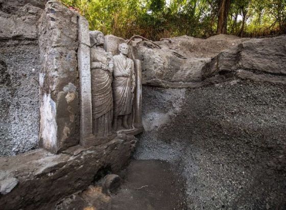 U Pompejima tokom iskopavanja grobnice otkrivene dvije skulpture u gotovo prirodnoj veličini