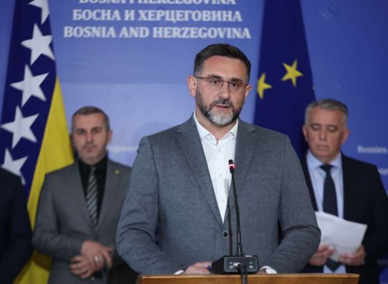 Ramić i Grković o smjeni kadrova SNSD-a u VMBiH