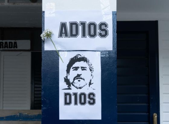 Suđenje u Argentini: Maradonine sestre tvrde da se legendarni fudbaler opirao ljekarskoj njezi
