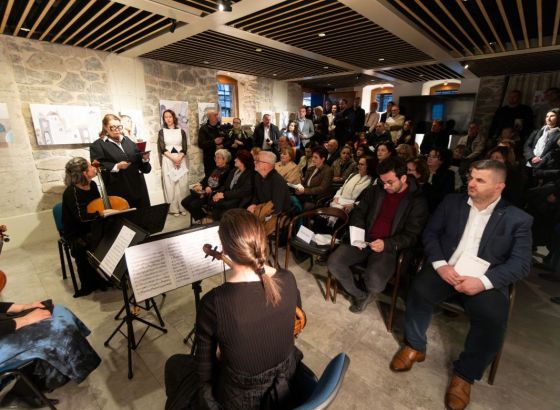 Muzika u prostoru tišine: Treće veče projekta Muzikom kroz izložbu