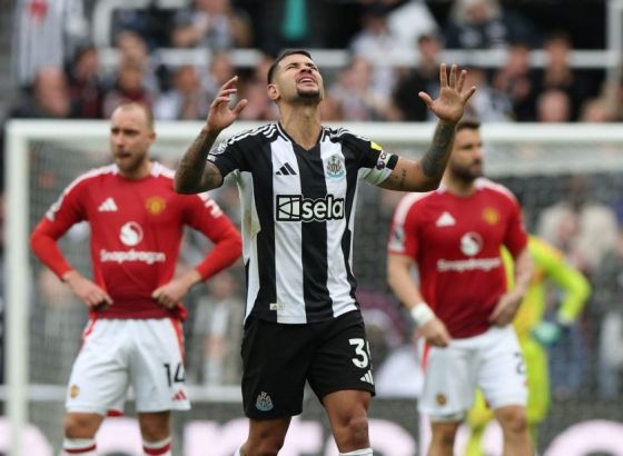 Newcastle razbio Manchester United i skočio na četvrtu poziciju na tabeli