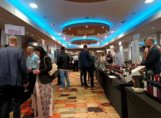 Deseti salon vina i gastronomije "Vinozeus" u Zenici okupio 25 vinarija iz zemalja regije