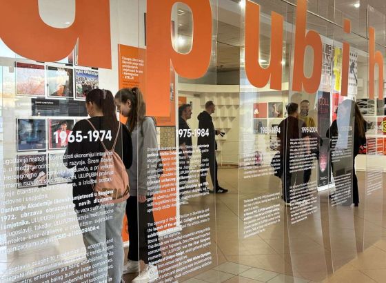 Izložba ULUPU-a BiH 'RETROSPECTIVE 70.' otvorena u Bihaću