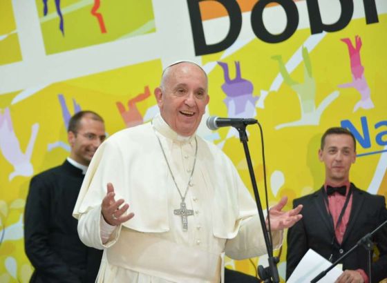 Milanović: Papa je bio potreban glas razuma i mira