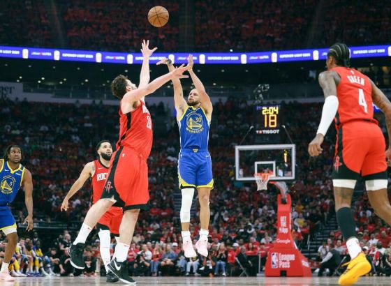 Pobjede Golden Stejta, Klivlenda i Bostona u plej-ofu NBA lige