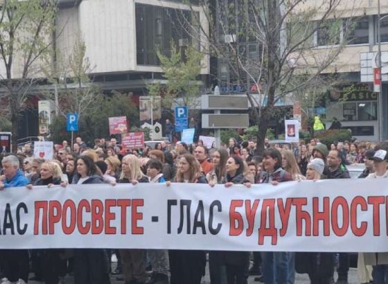 Udružena prosvjeta Srbije pozvala na 'bijeli štrajk'