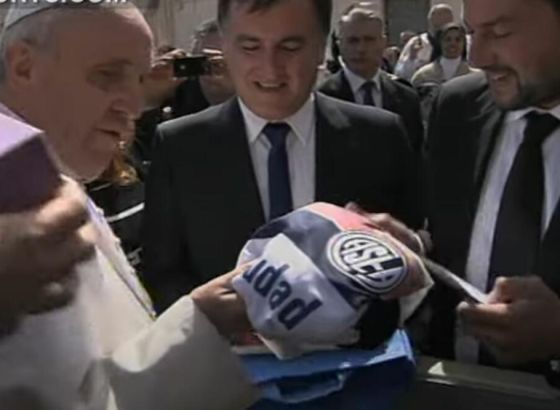Papa Franjo zauvijek u srcima navijača i ljubitelja fudbala