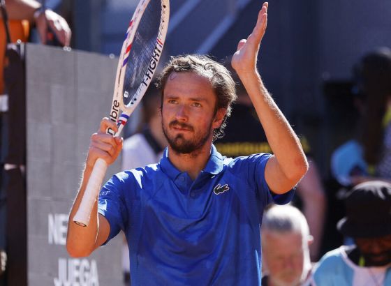 Medvedev i Zverev se plasirali u osminu finala Mastersa u Madridu