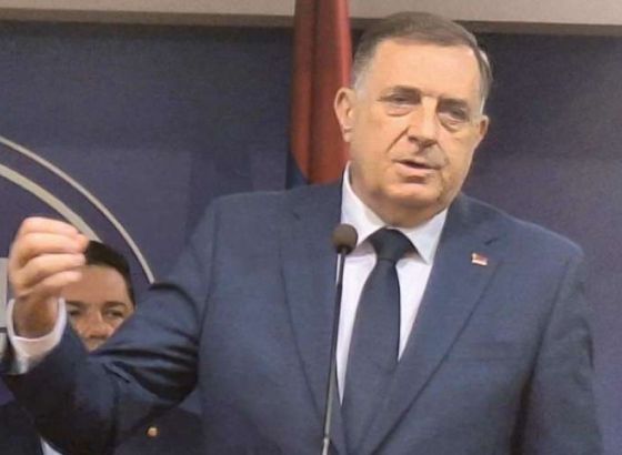SKANDALOZNE DODIKOVE IZJAVE: "Neka muslimani  pređu na vjeru od prije, katolicizam i pravoslavlje, i onda je sve riješeno"