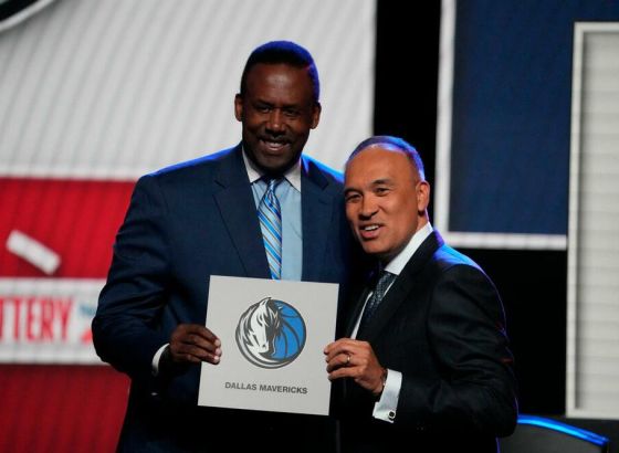 Dalas dobio prvog pika na draftu, da li će izabrati Flega