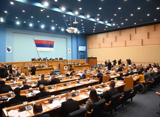 Danas vanredna sjednica NSRS o vetu Željke Cvijanović na zaključak Predsjedništva BiH