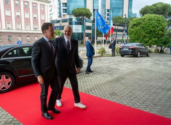 Rutte: Putin je napravio veliku grešku slanjem delegacije niskog nivoa