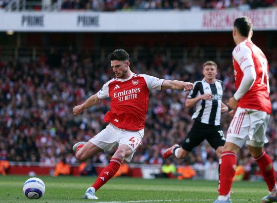 Arsenal osigurao 2. mjesto, Forest se vratio u igru za Ligu šampiona, Vardijev 200. gol na oproštaju