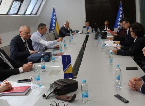 Izaslanici HDZBiH-HNS-a u Klubu Hrvata osuđuju izjave Vukanovića o žrtvama Bleiburga i Križnog puta