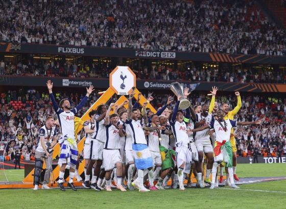 Tottenham zaradio bogatstvo osvajanjem Evropske lige, ali Liga prvaka je i dalje druga dimenzija