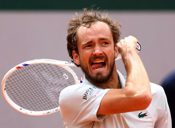 Nori ispratio Medvedeva sa Rolan Garosa, Zverev lagano do 2. kola