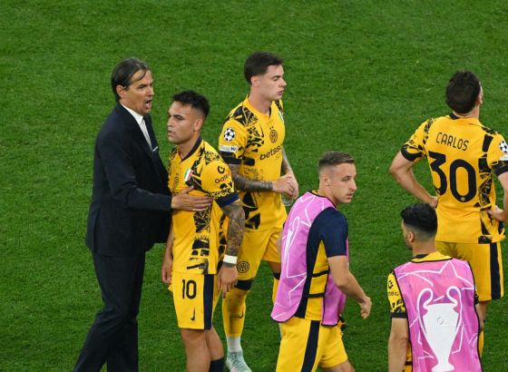 Interov debakl za kraj ciklusa, Inzagi pred odlaskom