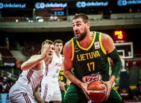 Litvanci bez Ulanovasa i Motiejunasa, Kurtinaitis čeka odgovor Buzelisa, a očekuje da će Valančijunas igrati