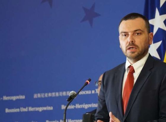 Magazinović uputio inicijativu za izmještanje migrantskog kampa Blažuj
